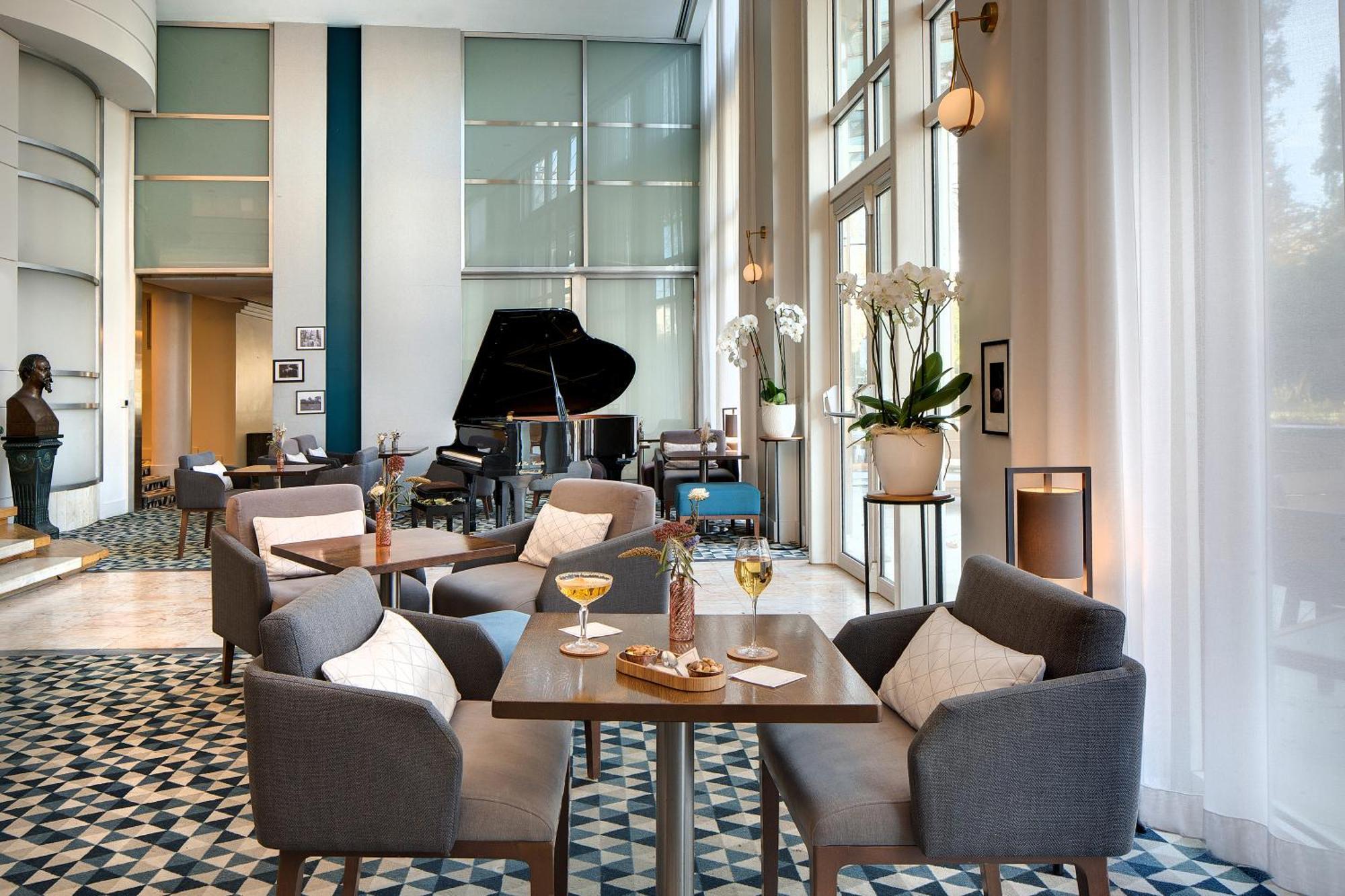 Celestins Spa Thermal & Hotel By Vy Resort Vichy Exteriér fotografie The lobby
